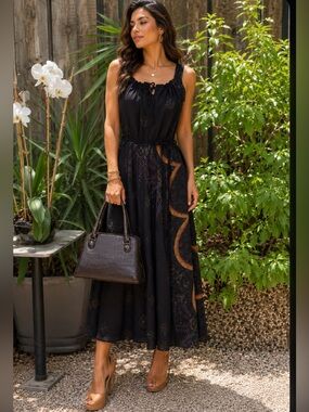 Byer Too black vintage print circle or dress
